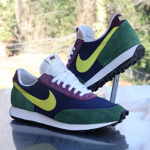Nike Daybreak Cosmic Bonsai Men’s Size 11 main image 12